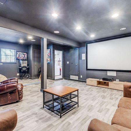 Stunning 5Br 2Ba Holiday Home With Private Pool And Cinema Dallas Eksteriør billede