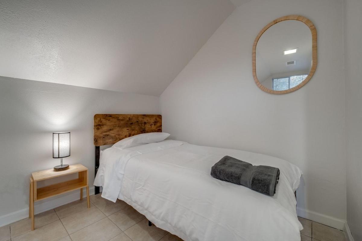 Stunning 5Br 2Ba Holiday Home With Private Pool And Cinema Dallas Eksteriør billede